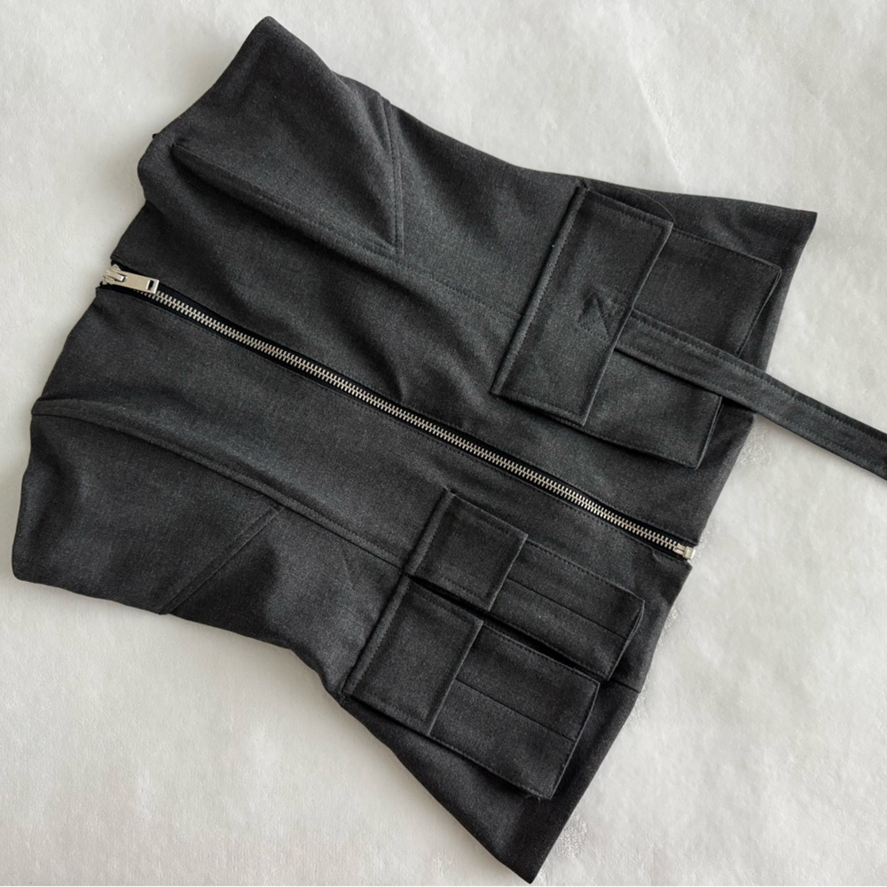 Elegant Dark Grey Women's Strapless Top